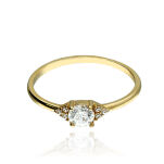 Pierścionek złoty pr.333 z cyrkoniami r15