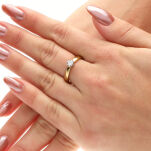 Pierścionek z brylantem 0,08ct żółte złoto r12 - 3